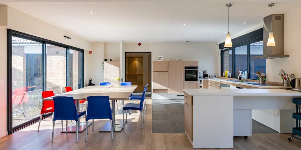 pièce commune restauration cuisine maison de retraite