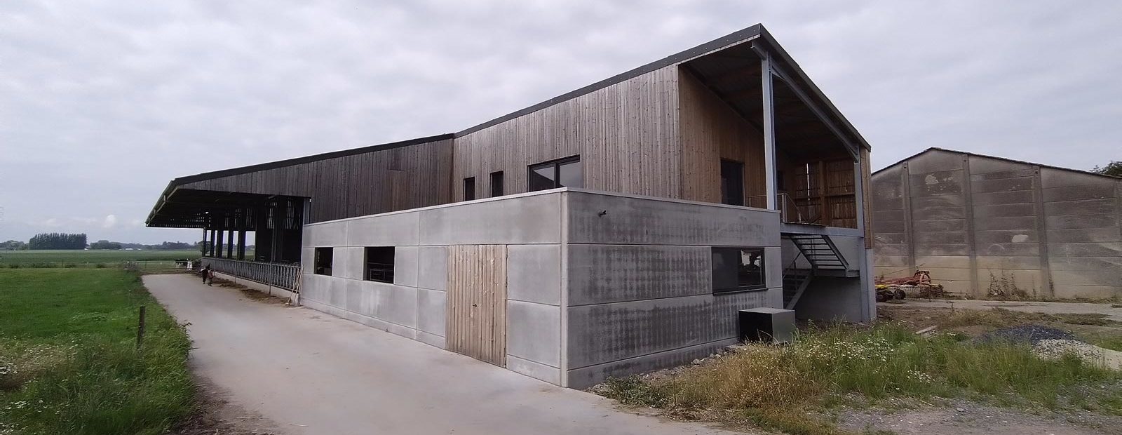 Etable mouscron architecture